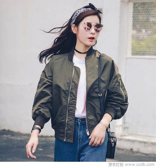 酷女孩之選，軍綠還能再帥幾百年