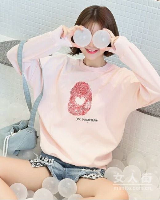 穿膩了軟妹風(fēng)，初冬穿搭就要耍耍帥