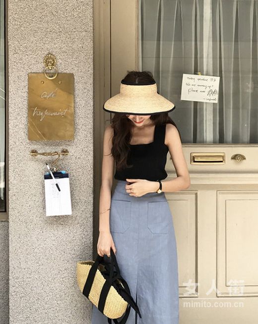 吊帶外穿不好嗎？今夏明明很時髦！